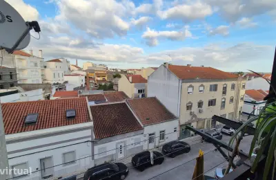 Apartamento T2 no centro do Montijo