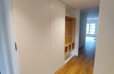 Apartamento T3 totalmente renovado (como novo), Bairro Holiywood,Porto