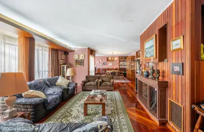 Excelente apartamento T4, em Paranhos, convertido em T3