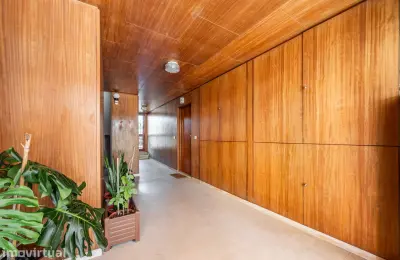Excelente apartamento T4, em Paranhos, convertido em T3