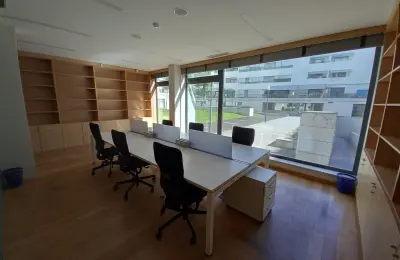 Escritório com 27m2, Avenida D. João II, Parque das Nações
