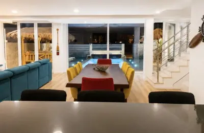 Moradia T3 com Piscina|Duas Suites|Zona Lounge| Brejoeira, Azeitão