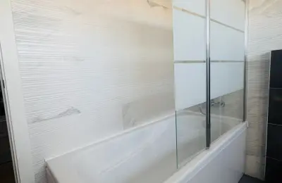 Moradia T3 com Piscina|Duas Suites|Zona Lounge| Brejoeira, Azeitão