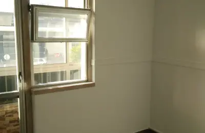 Imóvel Comercial em Agualva para Arrendar