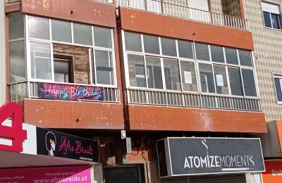 Imóvel Comercial em Agualva para Arrendar