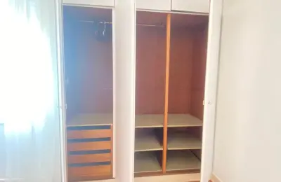 Quarto mob. cama de solteiro wc priv Condomín. Qta da Luz - Carnide