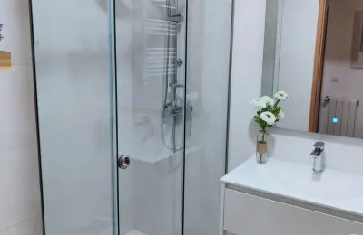 T2 como novo com Suite e Garagem junto ao Metro Vasco da Gama