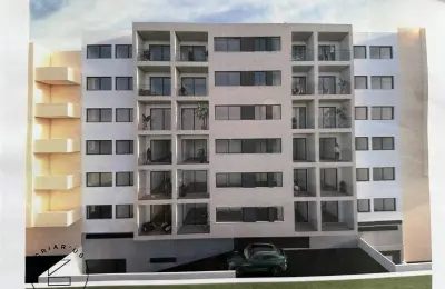 Apartamento T3 novo com garagem, varanda e ar condicionado